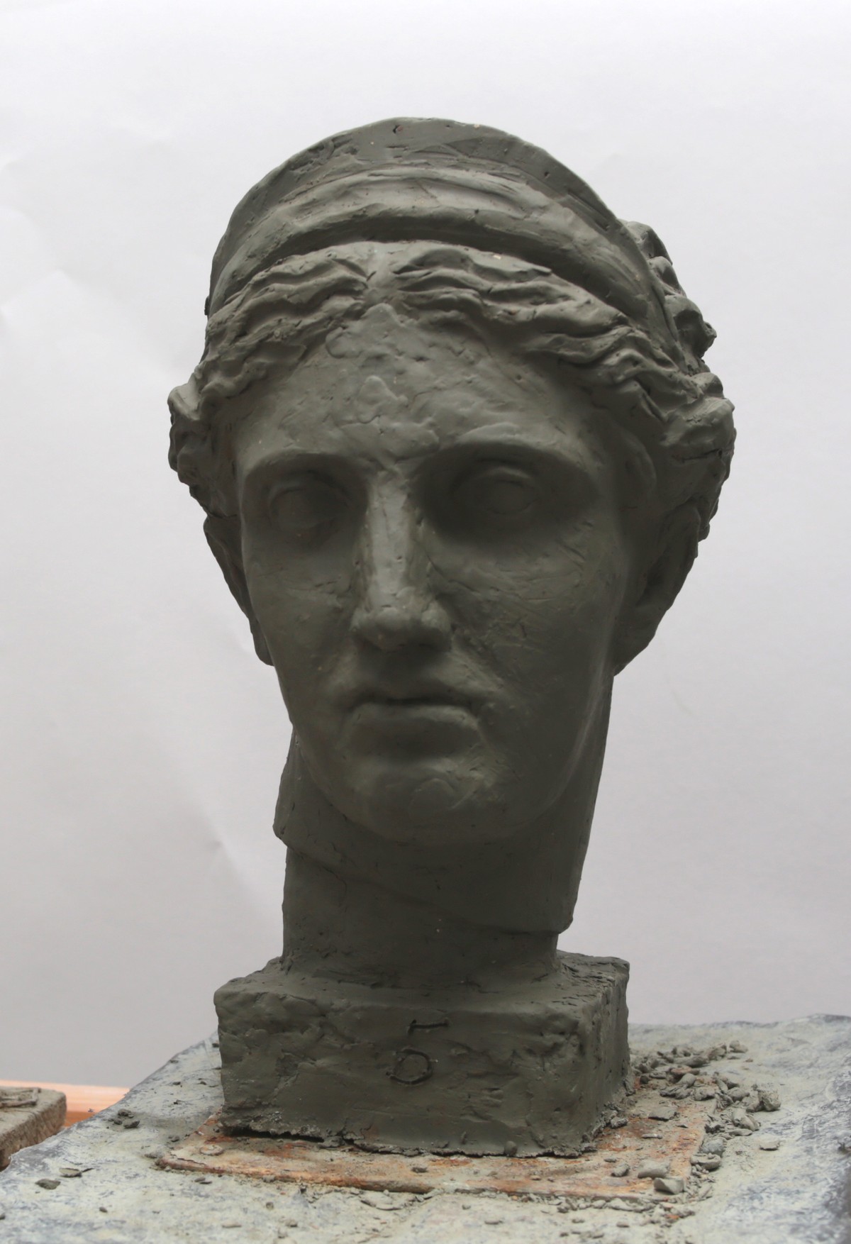 Беляев а